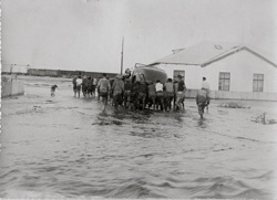 When the Swakop River was flooded in 1934 the railway line to Windhoek was washed away and new cars arriving from the United States had to be manhandled